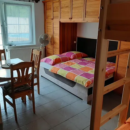 2 Féröhelyes Balatonlelle
